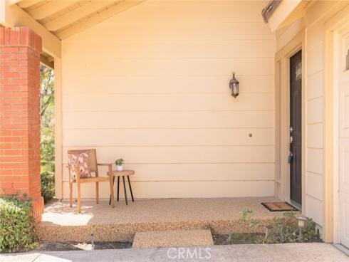 23586  Villena  , Mission Viejo, CA