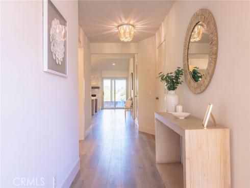 23586  Villena  , Mission Viejo, CA