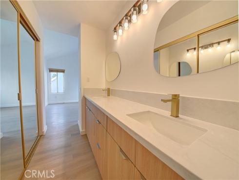 21091  Redwood   Lane, Mission Viejo, CA