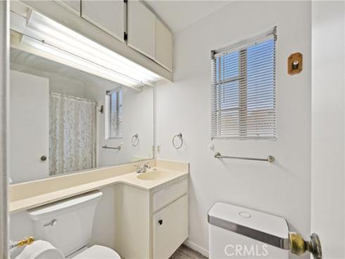 23301 La Crescenta #D, Mission Viejo, CA