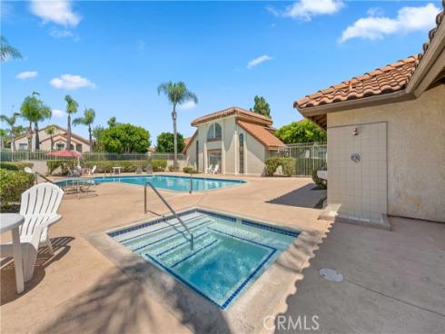 23301 La Crescenta #D, Mission Viejo, CA