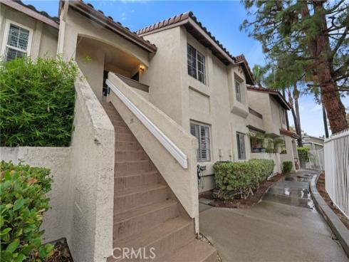 23301 La Crescenta , Mission Viejo, CA