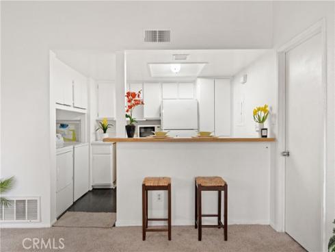 23301 La Crescenta , Mission Viejo, CA