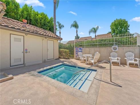 23301 La Crescenta , Mission Viejo, CA