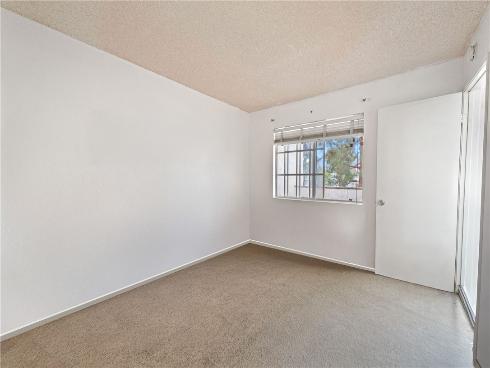 23301  La Crescenta  , Mission Viejo, CA