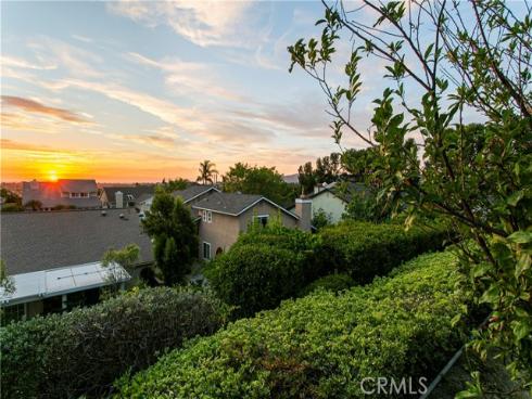 21641 Jornada , Mission Viejo, CA