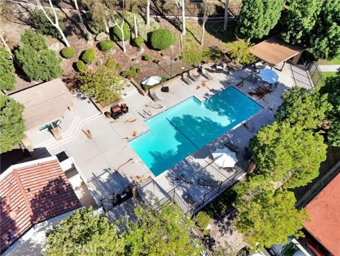 23224  Coso  , Mission Viejo, CA