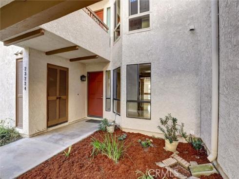 23224  Coso  , Mission Viejo, CA