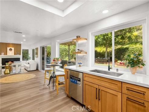 21902  Herencia  , Mission Viejo, CA