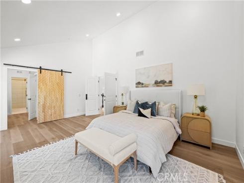 21902  Herencia  , Mission Viejo, CA