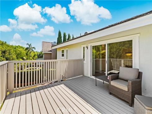 21902  Herencia  , Mission Viejo, CA