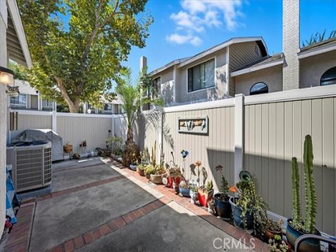 23401  Via Linda  C , Mission Viejo, CA