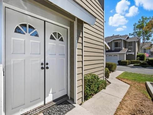 23401  Via Linda  C , Mission Viejo, CA