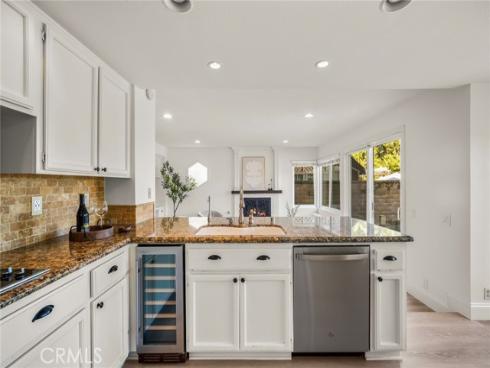 26732  Trasmiras  , Mission Viejo, CA