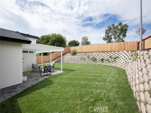 27075  La Fuente  , Mission Viejo, CA