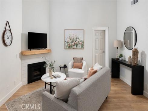 27075  La Fuente  , Mission Viejo, CA