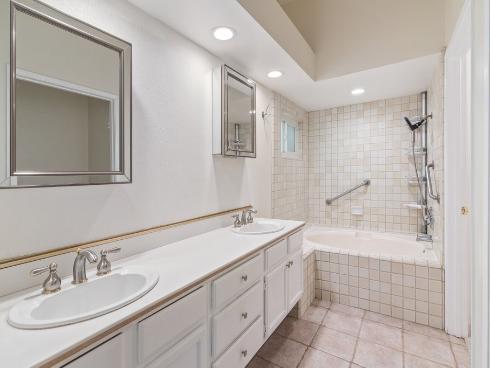 25145  Darlington  , Mission Viejo, CA