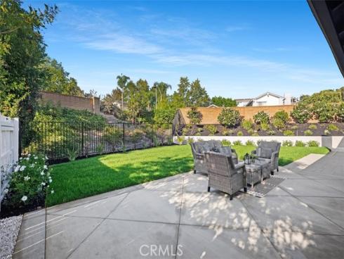 27641  Ruisenor  , Mission Viejo, CA