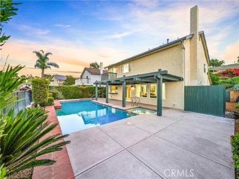 27951  Faroles  , Mission Viejo, CA