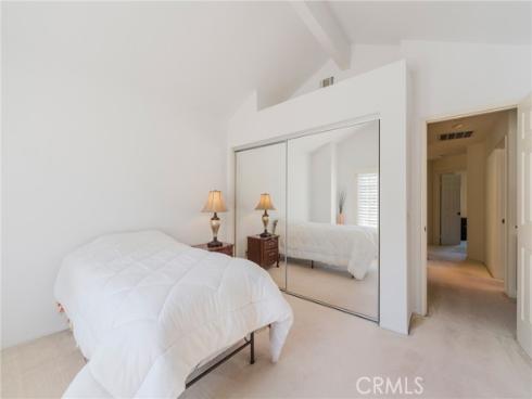 25091  Cheshire  , Mission Viejo, CA