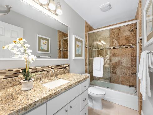 27197  Via Aurora  , Mission Viejo, CA