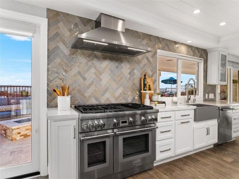 27197  Via Aurora  , Mission Viejo, CA