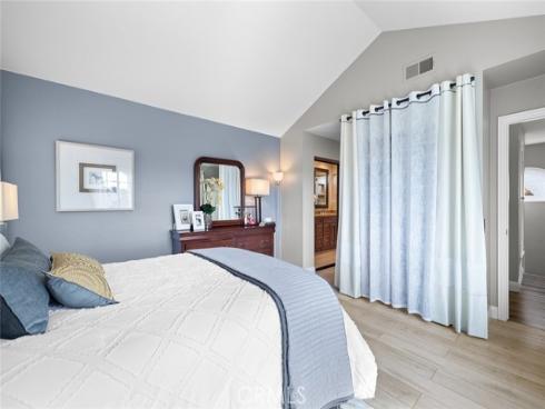 27651 White Fir , Mission Viejo, CA