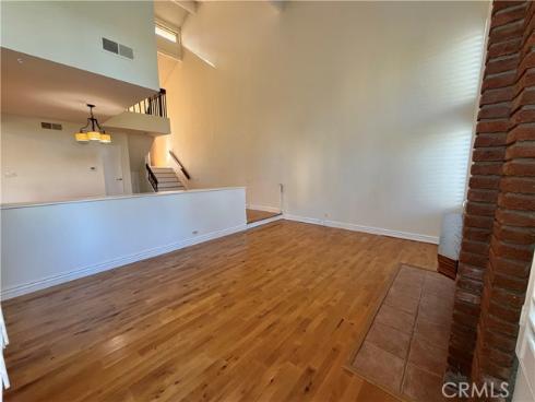 26553  Lucinda  , Mission Viejo, CA