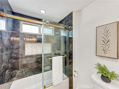 23516  Villena  , Mission Viejo, CA