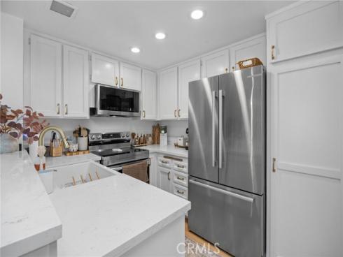 26212  Los Viveros  215 , Mission Viejo, CA