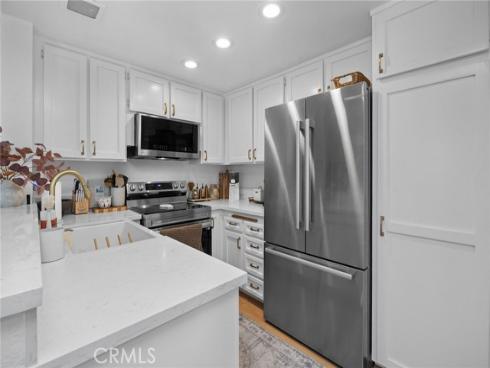 26212  Los Viveros  215 , Mission Viejo, CA