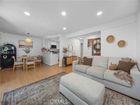 26212  Los Viveros  215 , Mission Viejo, CA