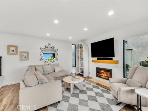 27722  Campanet  , Mission Viejo, CA