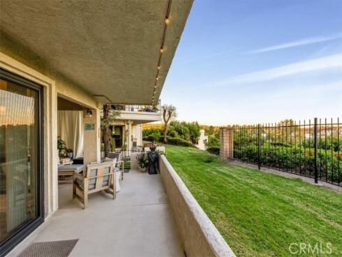 27722  Campanet  , Mission Viejo, CA