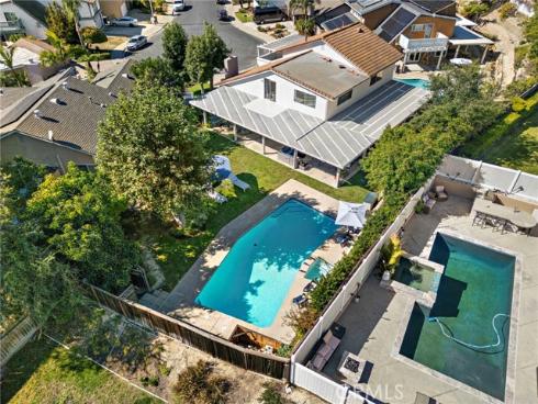 26591  Montecito  , Mission Viejo, CA