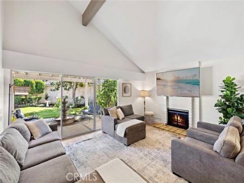 26591  Montecito  , Mission Viejo, CA