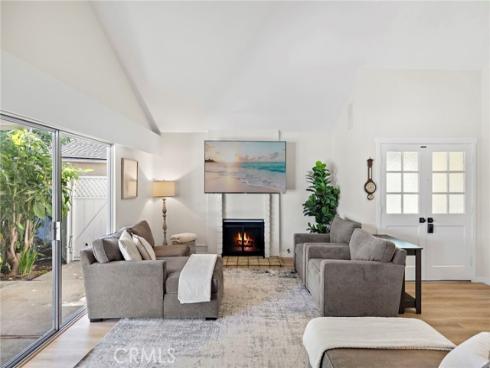 26591  Montecito  , Mission Viejo, CA