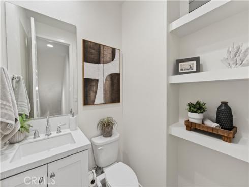 38  Sanctuary   Lane, Mission Viejo, CA