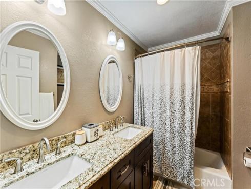 25571  Vesuvia  , Mission Viejo, CA