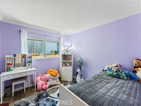 25571  Vesuvia  , Mission Viejo, CA