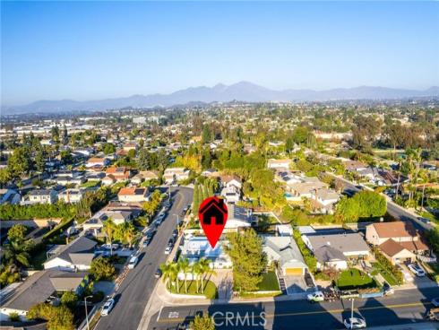 25571  Vesuvia  , Mission Viejo, CA