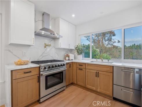 21952  Esplendor  , Mission Viejo, CA