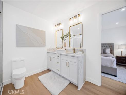 21952  Esplendor  , Mission Viejo, CA