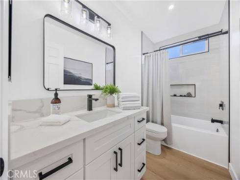 21952  Esplendor  , Mission Viejo, CA