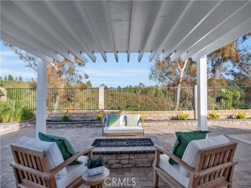 21952  Esplendor  , Mission Viejo, CA