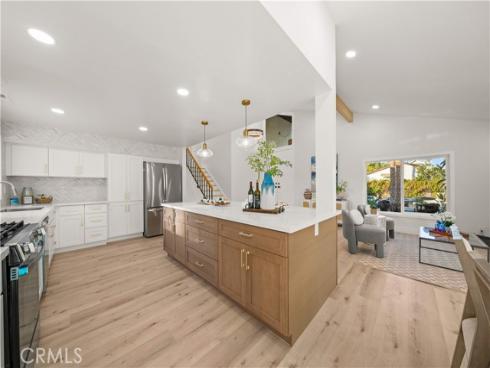 25202  Arcadian Ave  , Mission Viejo, CA