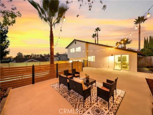 25202  Arcadian Ave  , Mission Viejo, CA