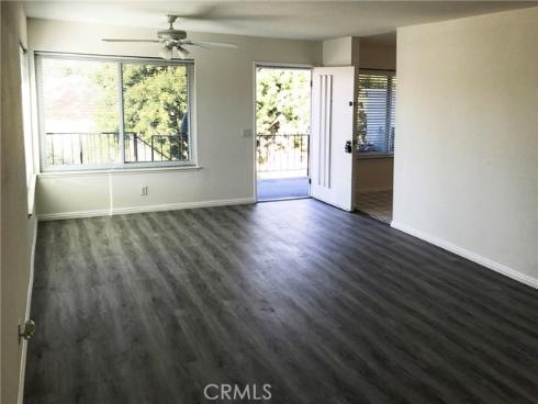 22948  Via Pimiento  4B , Mission Viejo, CA