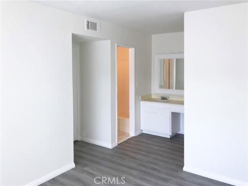 22948  Via Pimiento  4B , Mission Viejo, CA