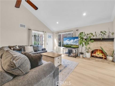 25934  Robin  , Mission Viejo, CA